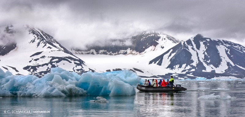 Svalbard-Zodiac-I.jpg